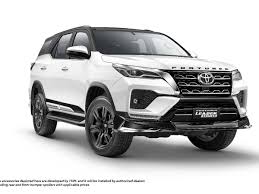 Toyota Fortuner Leader Edition