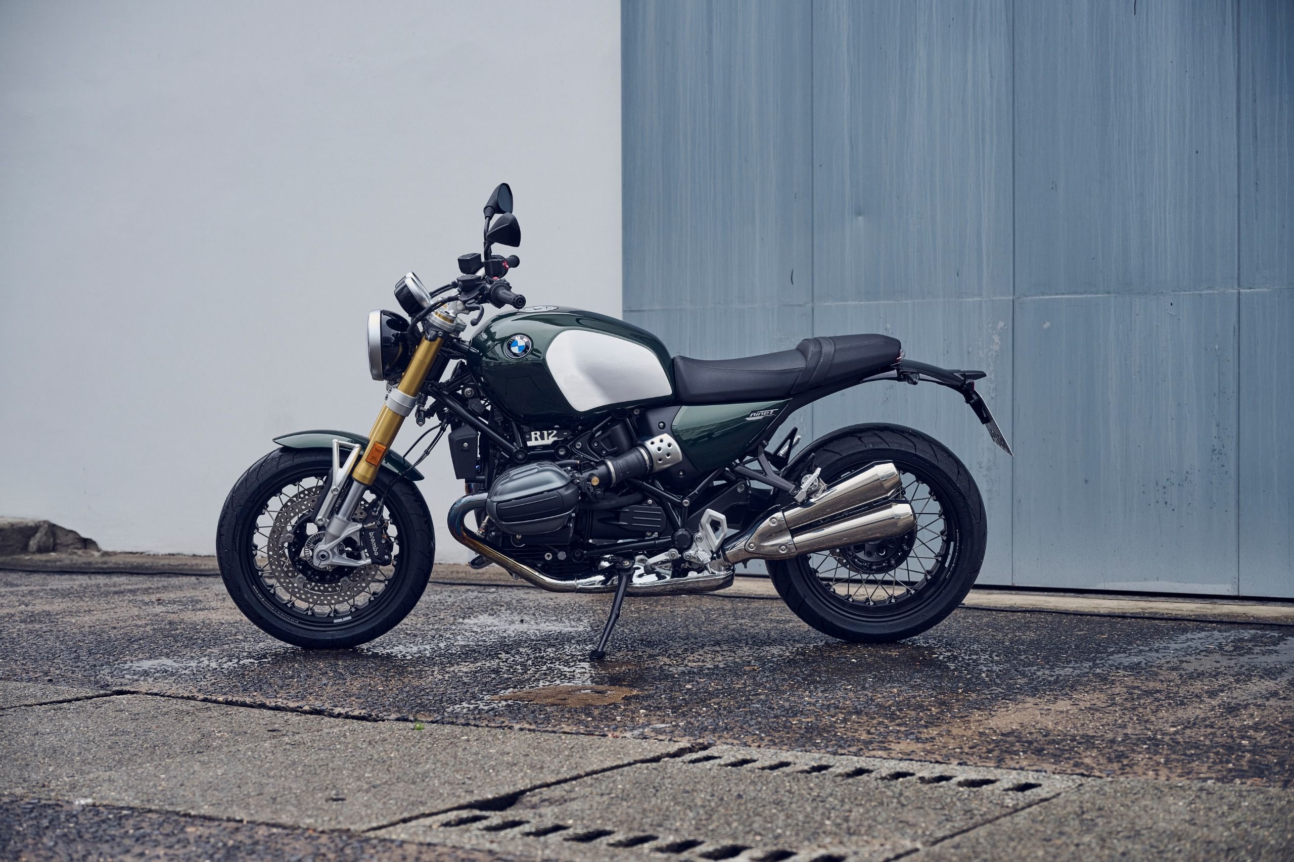 BMW R12 and R12 nineT