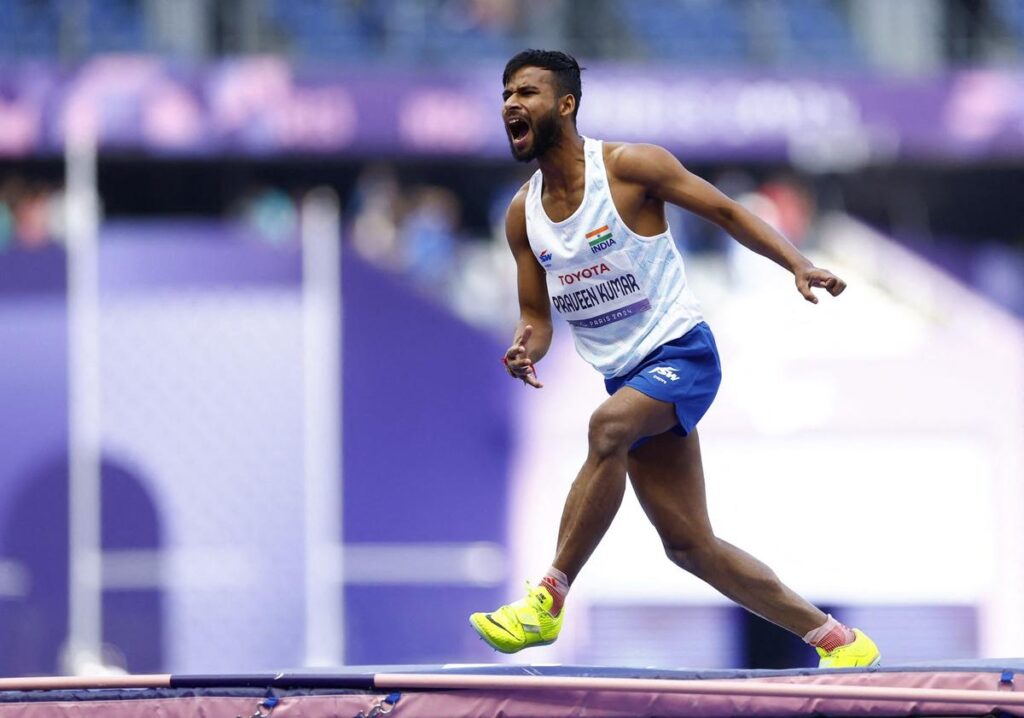 Praveen Kumar Strikes Gold