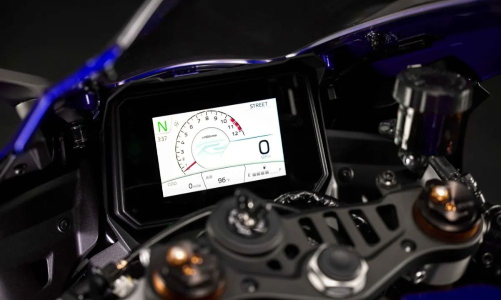 2025 Yamaha YZF-R9