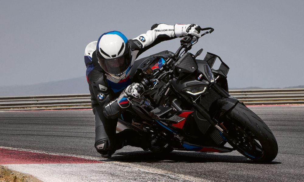 BMW S 1000 R and M 1000 R