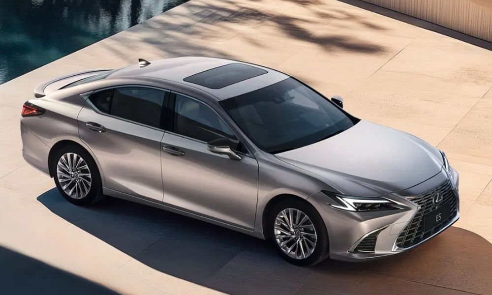 Lexus ES Facelift