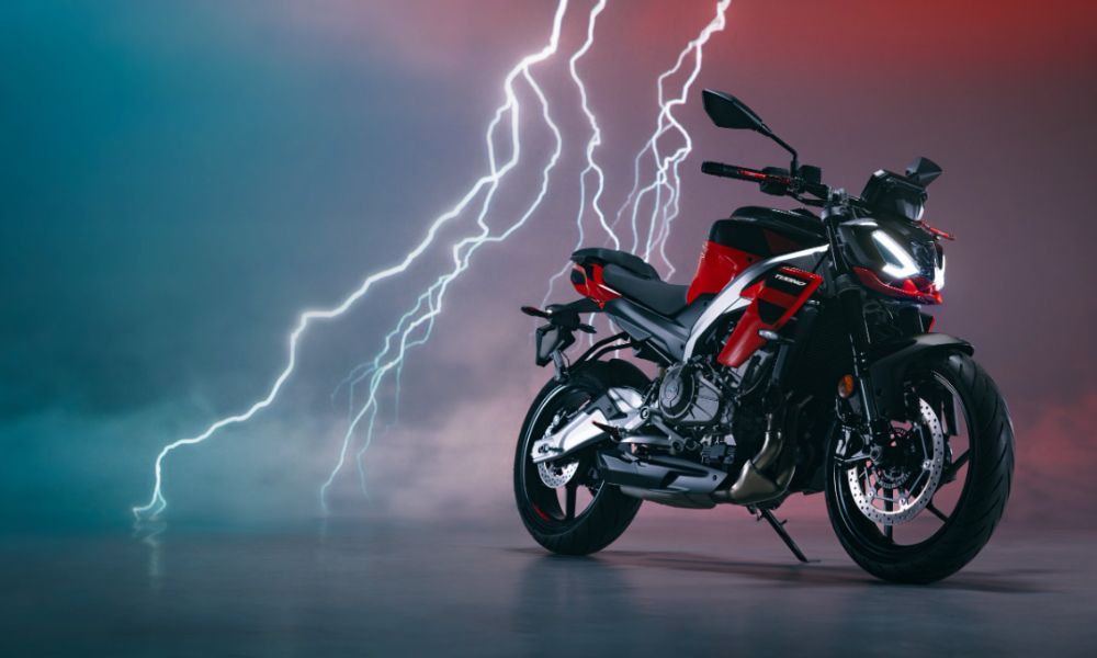 Aprilia Tuono 457