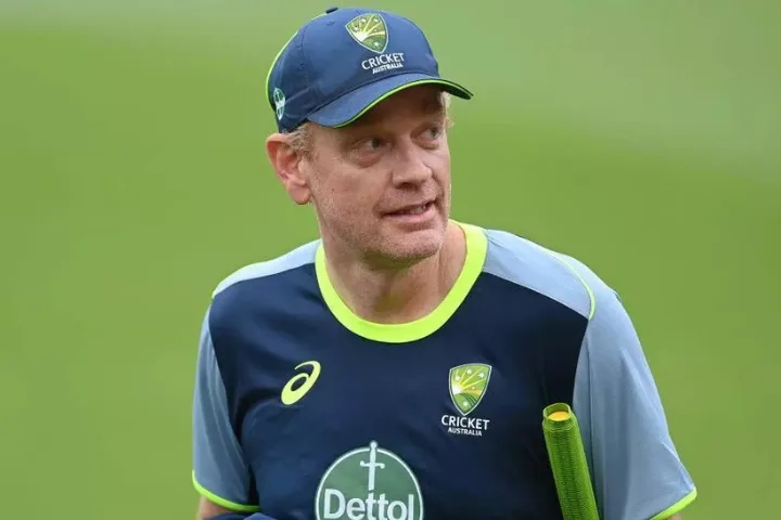 Brad Hogg Criticizes Andrew