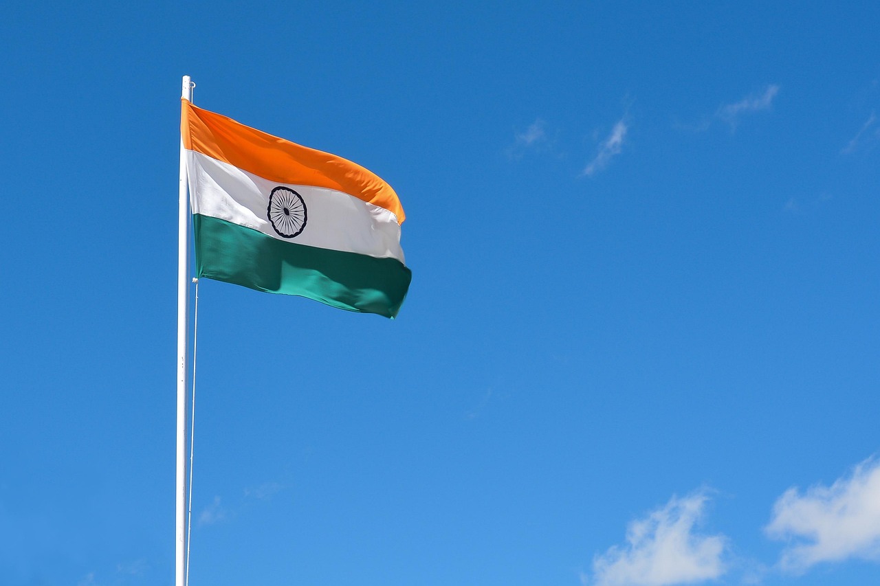 Tricolor